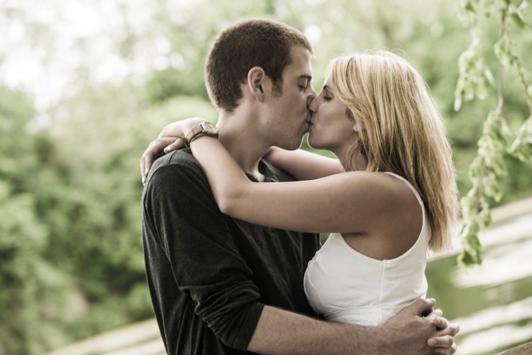 DSC05836Corrected_2(strapout)